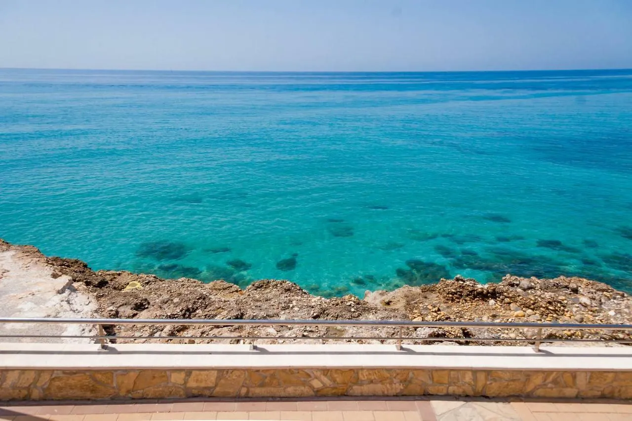 Cool And White Apartment Torrecilla Playa Nerja