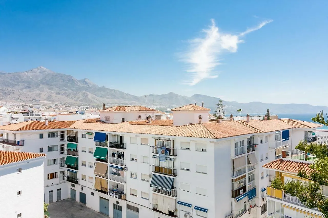 Cool And White Apartment Torrecilla Playa Nerja Spanje